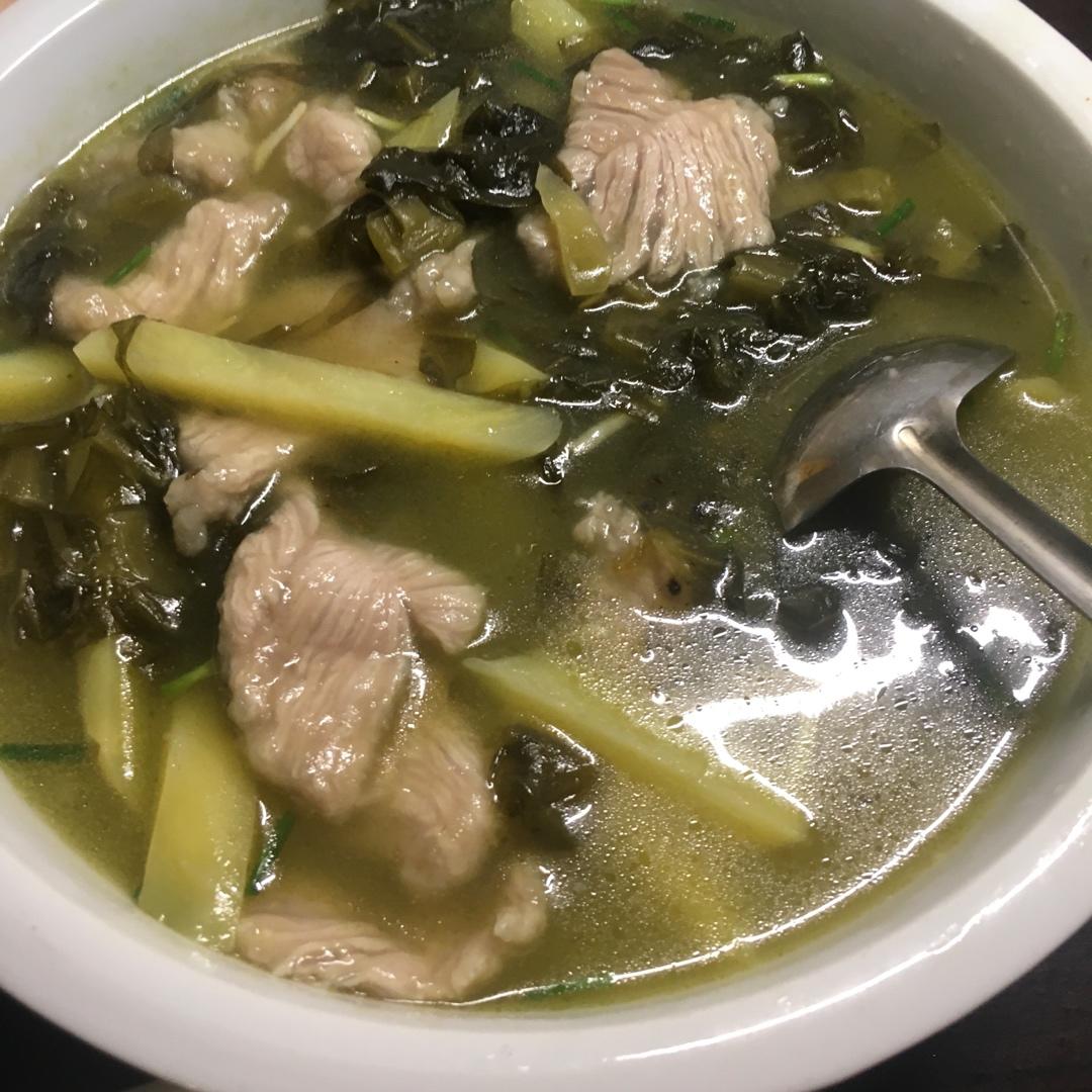 zoey2tex做的酸菜滑肉汤