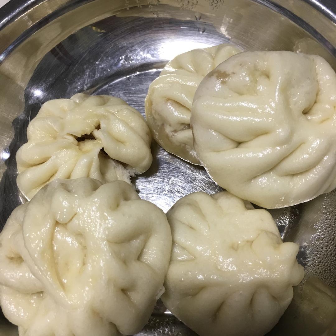 鲜肉包子