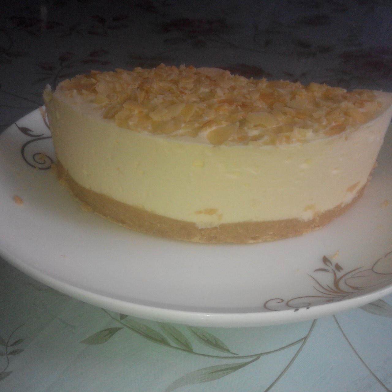 不用烘焙的杏仁芝士蛋糕 Cheese cake