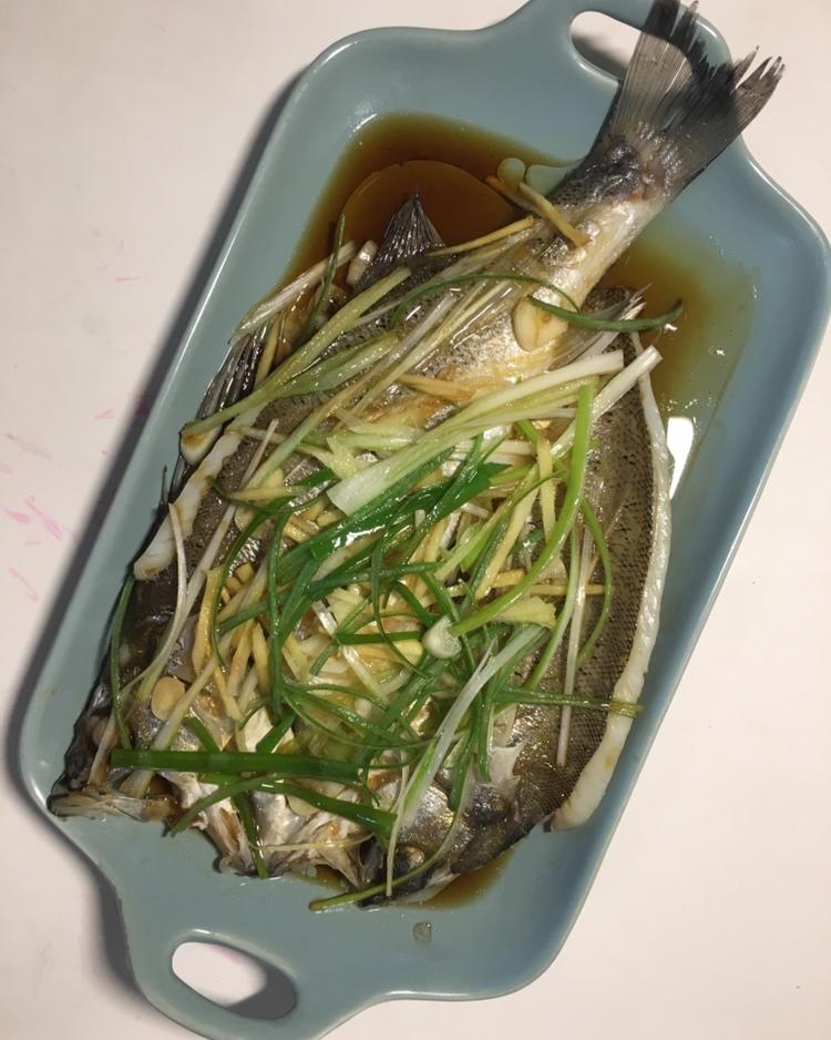 清蒸鲈鱼，三步搞定！