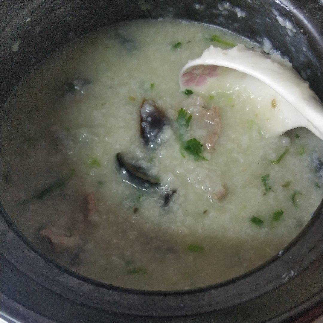 食美粥-营养粥系列|“皮蛋瘦肉粥”砂锅炖锅做法易学易做 营养早餐