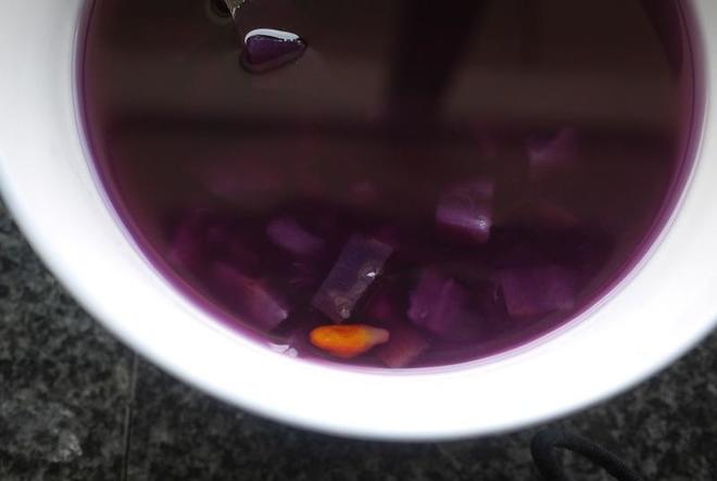 老广东的紫薯糖水的做法