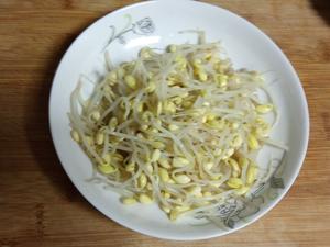 豆芽炒韭菜的做法 步骤1