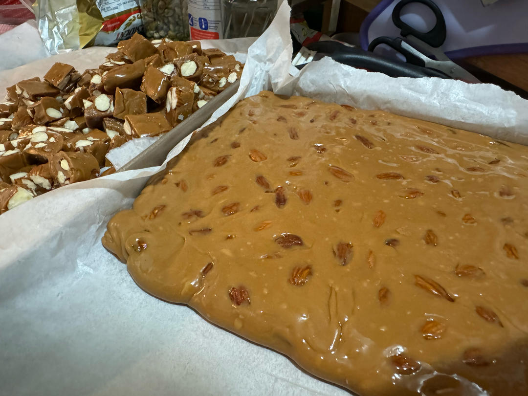 海盐杏仁太妃糖