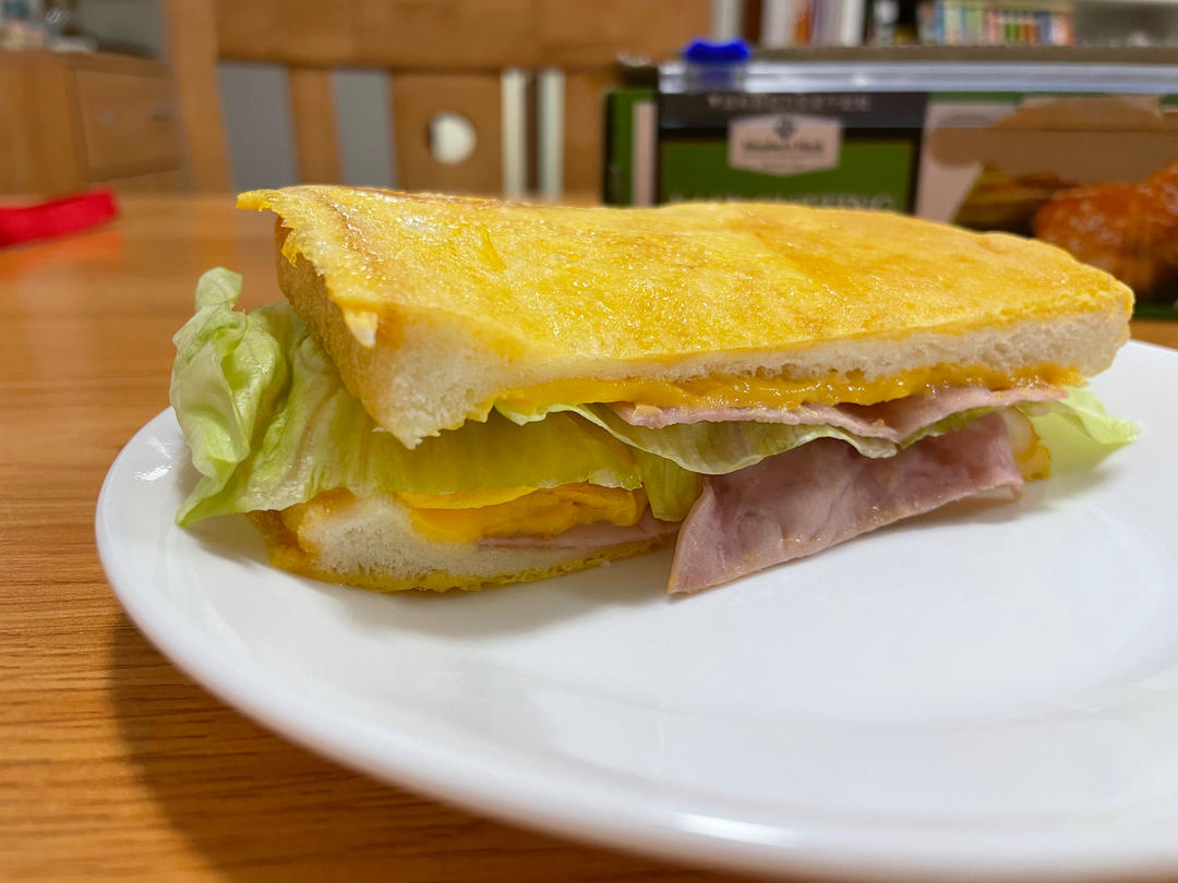 香浓好吃❗️❗️韩式鸡蛋火腿厚吐司