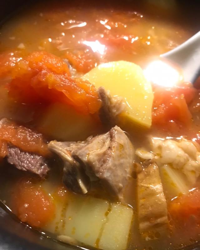 番茄土豆炖牛腩