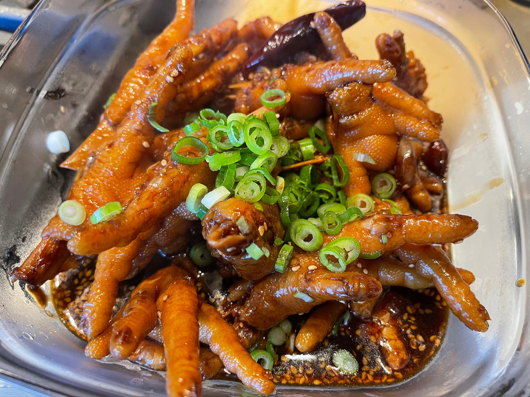 “销魂”卤鸡爪