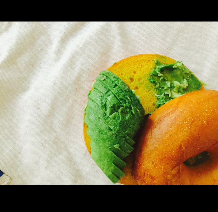 超级好吃的牛油果贝果