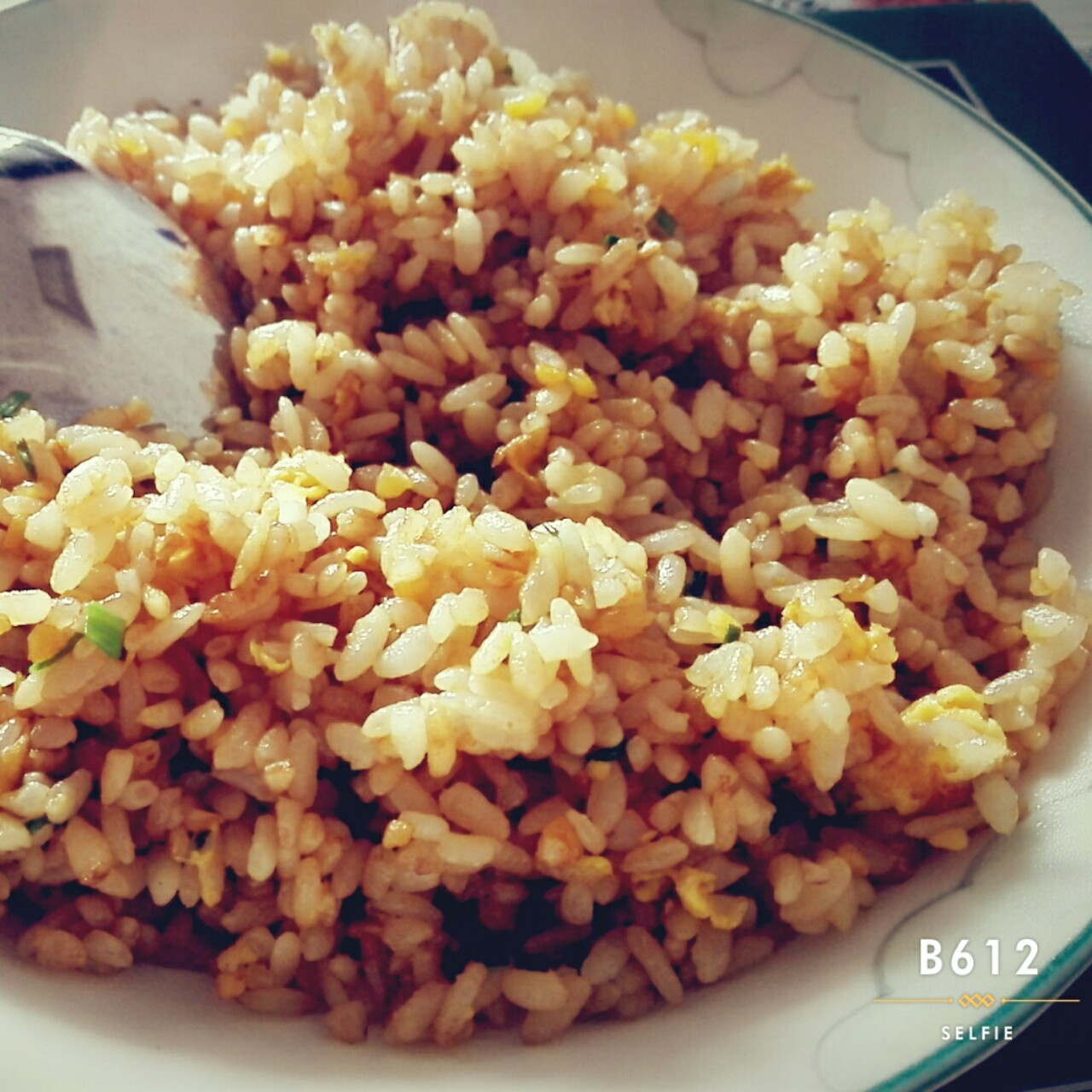 小时候的酱油炒饭