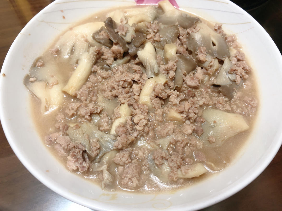 秋天多吃菌菇，清肠养胃比肉好吃，晒朋友圈大家都来问我怎么做