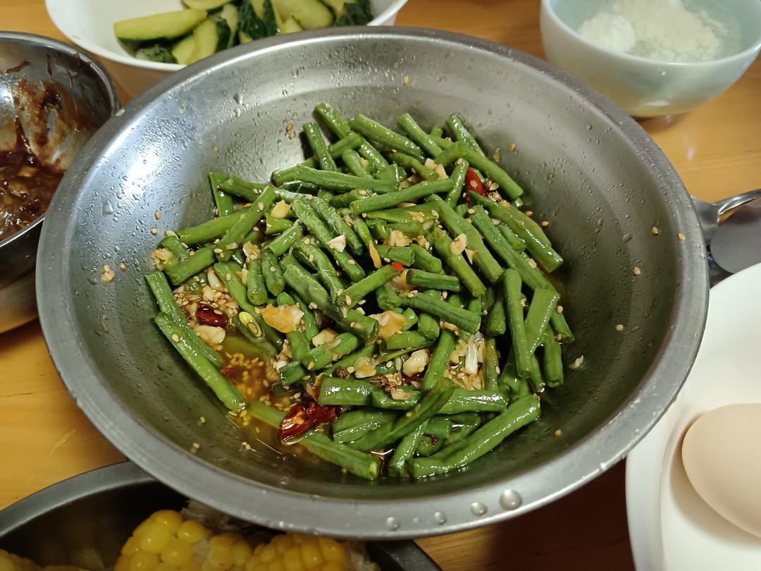 夏日爽口小拌菜～超级好吃的炝豇豆