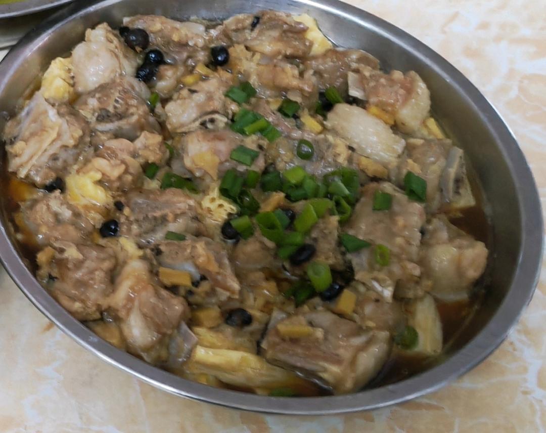 广东家常菜|腐竹蒸排骨