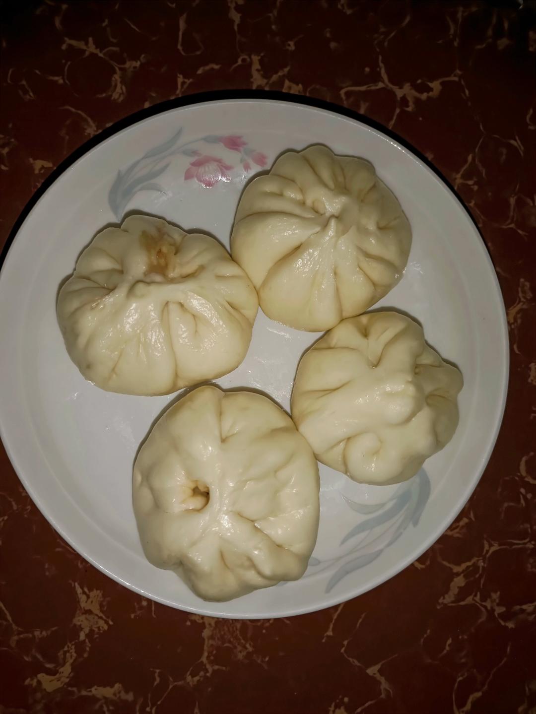 鲜肉包子