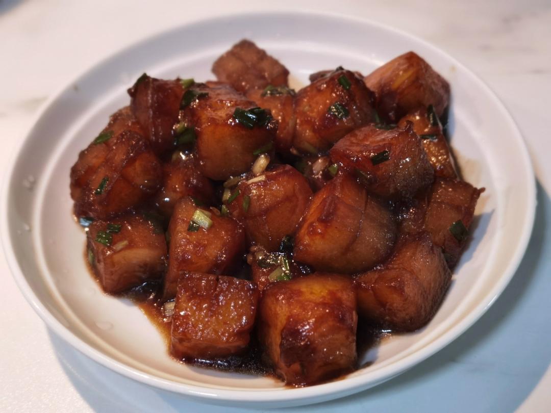 红烧冬瓜最完美做法，不加一滴水，瞬间秒杀红烧肉