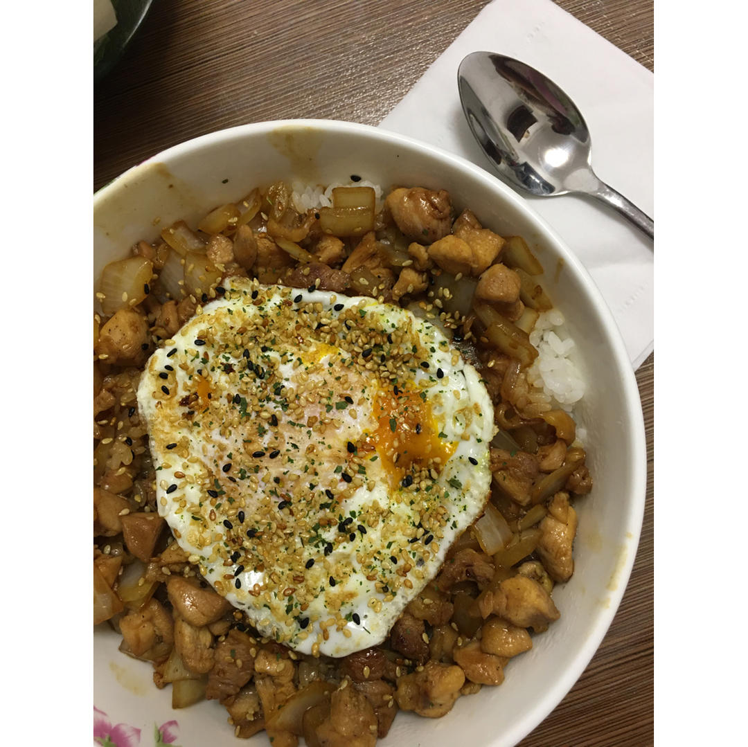 自制日式碎鸡饭❗️10元钱能做一大碗❗️