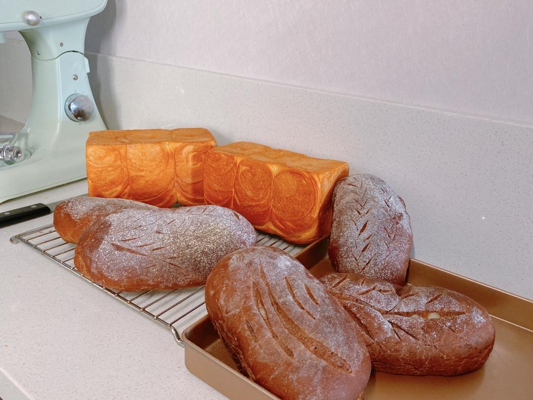 甄宝宝纯手工吐司面包