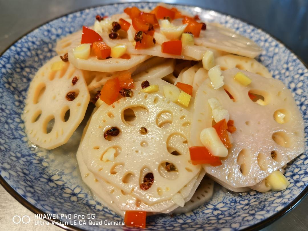 又白又脆的凉拌莲菜