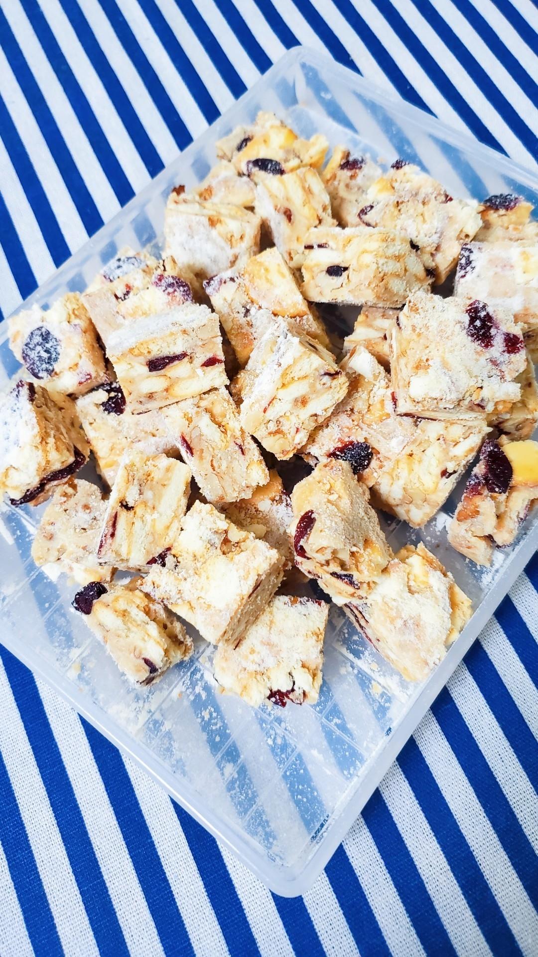 雪花酥（雪花饼，牛轧奶芙，奶酥）