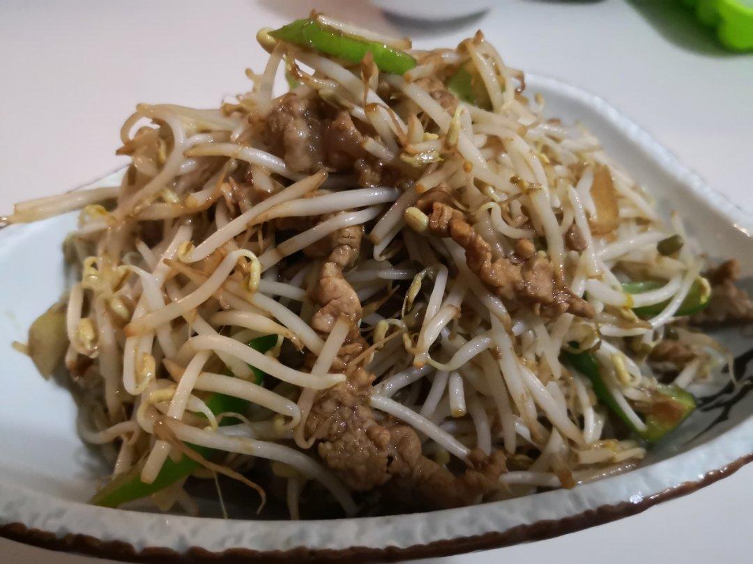 绿豆芽炒肉