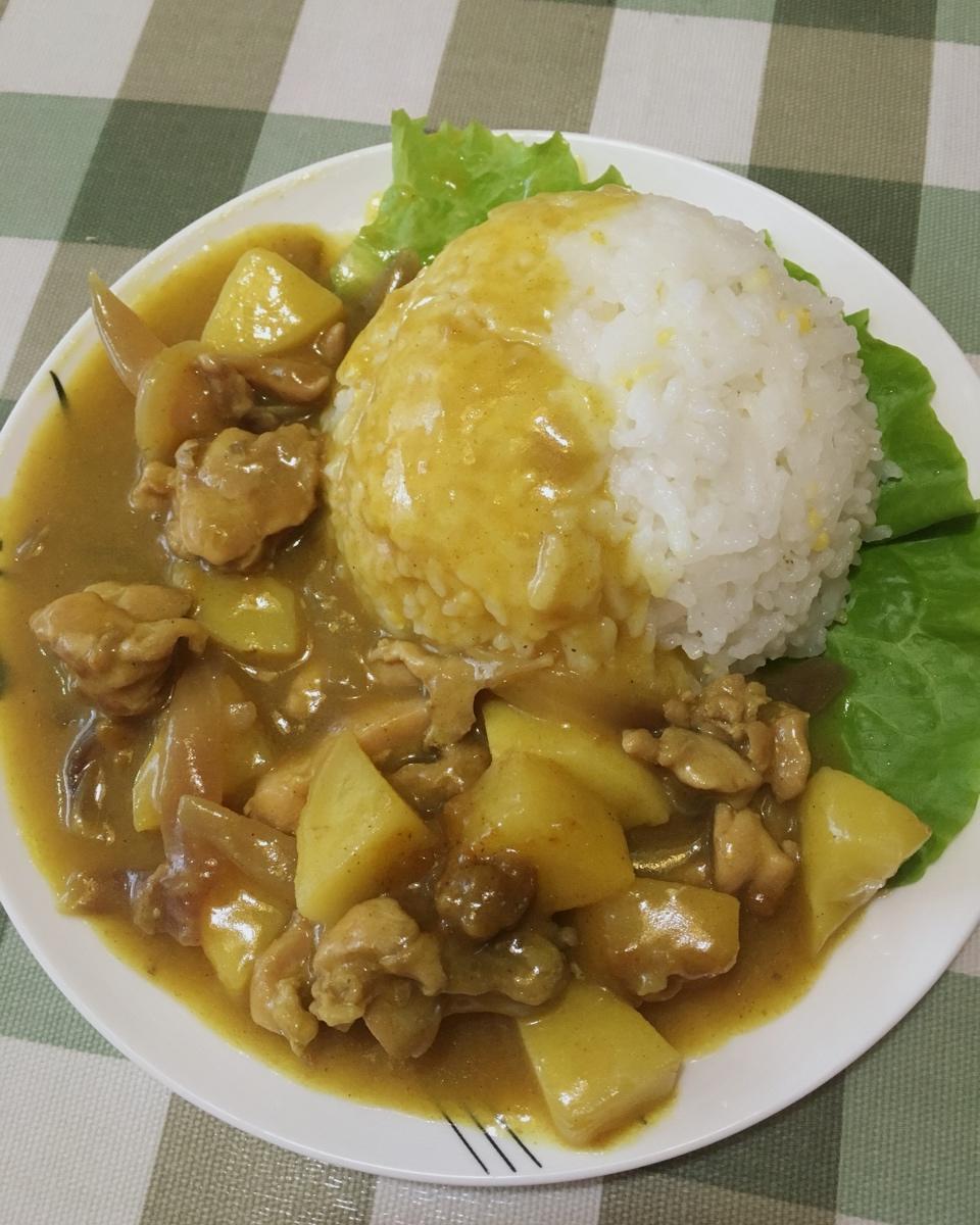 咖喱鸡肉饭