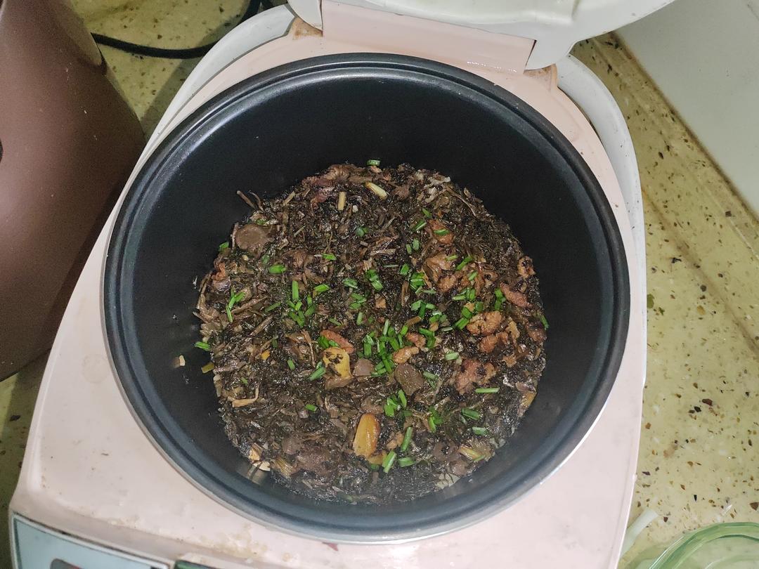 梅干菜焖饭