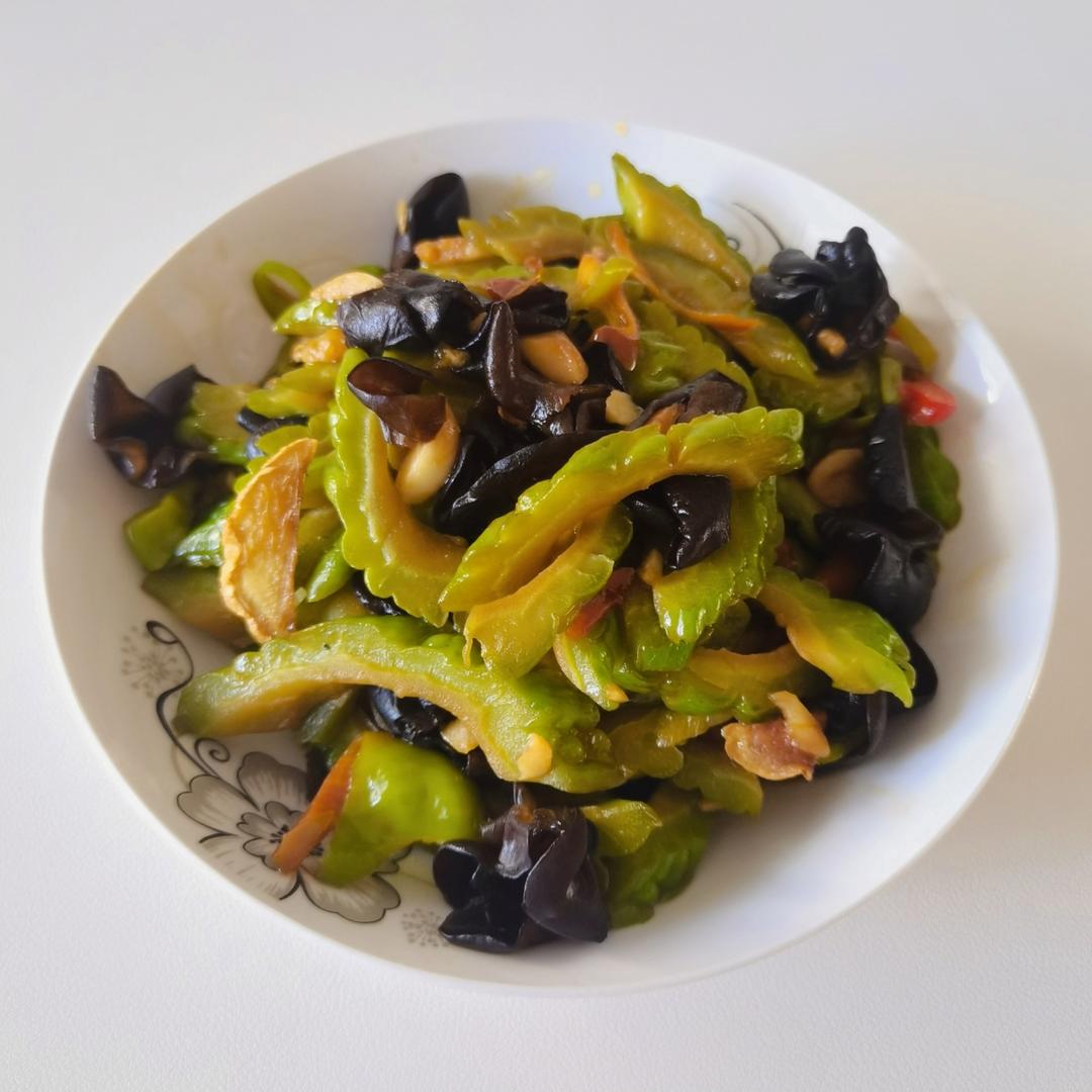 苦瓜这样吃，保准你吃三碗饭！