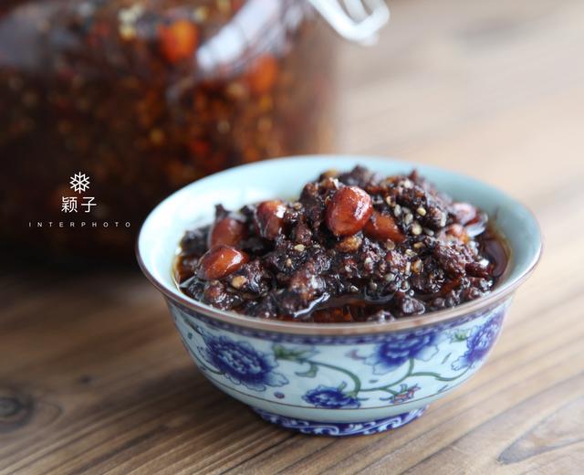 香菇辣肉酱,超级过瘾的做法