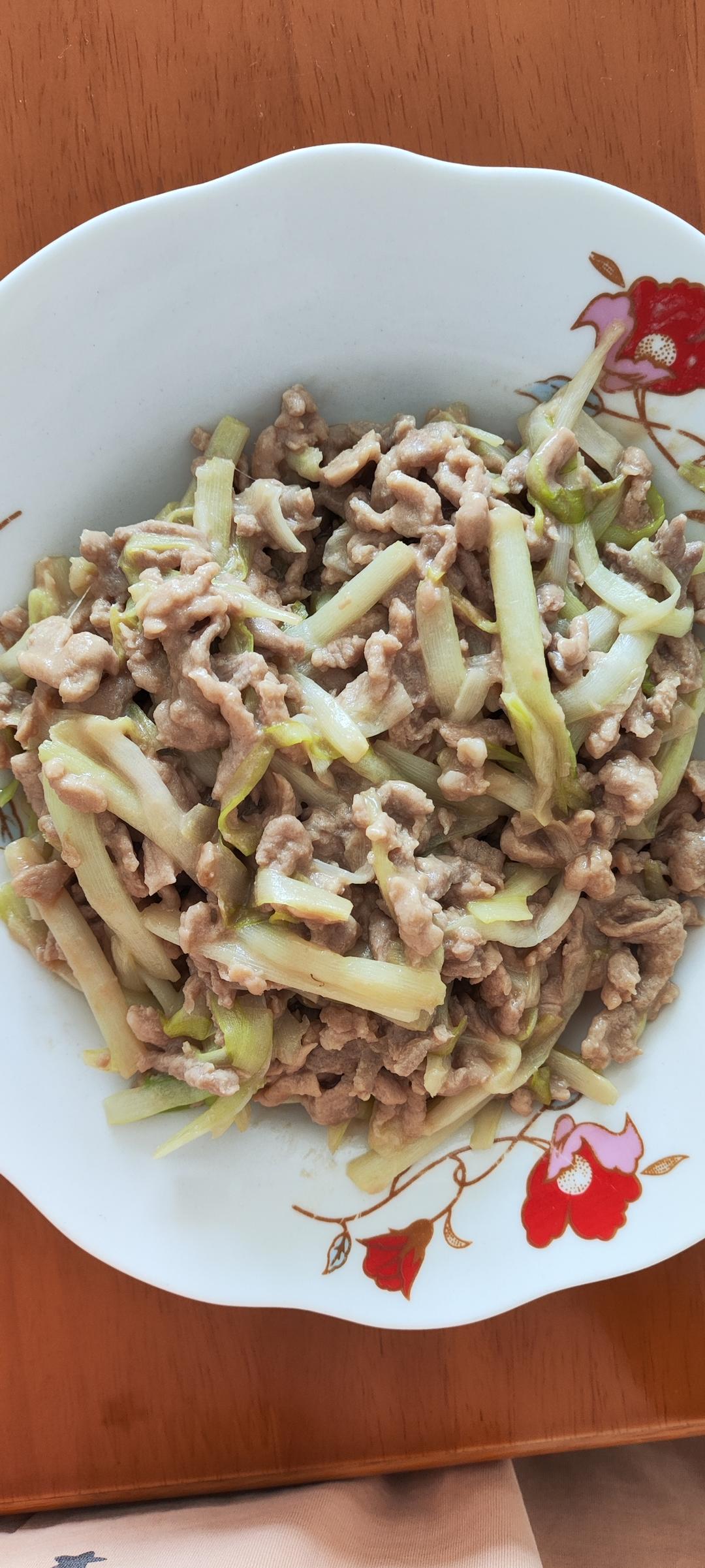 韭黄肉丝
