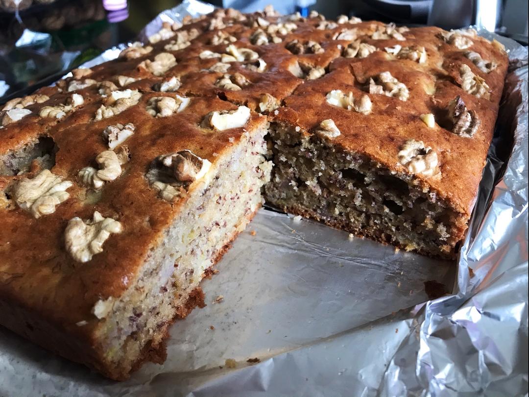 香蕉核桃蛋糕（低油少糖健康版）