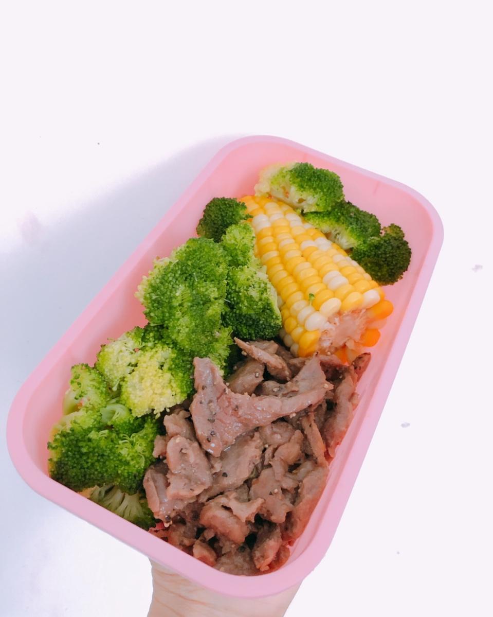 牛肉西兰花色拉