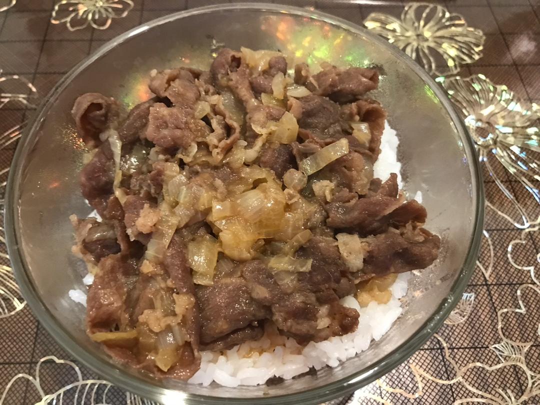 吉野家牛肉饭（牛丼）