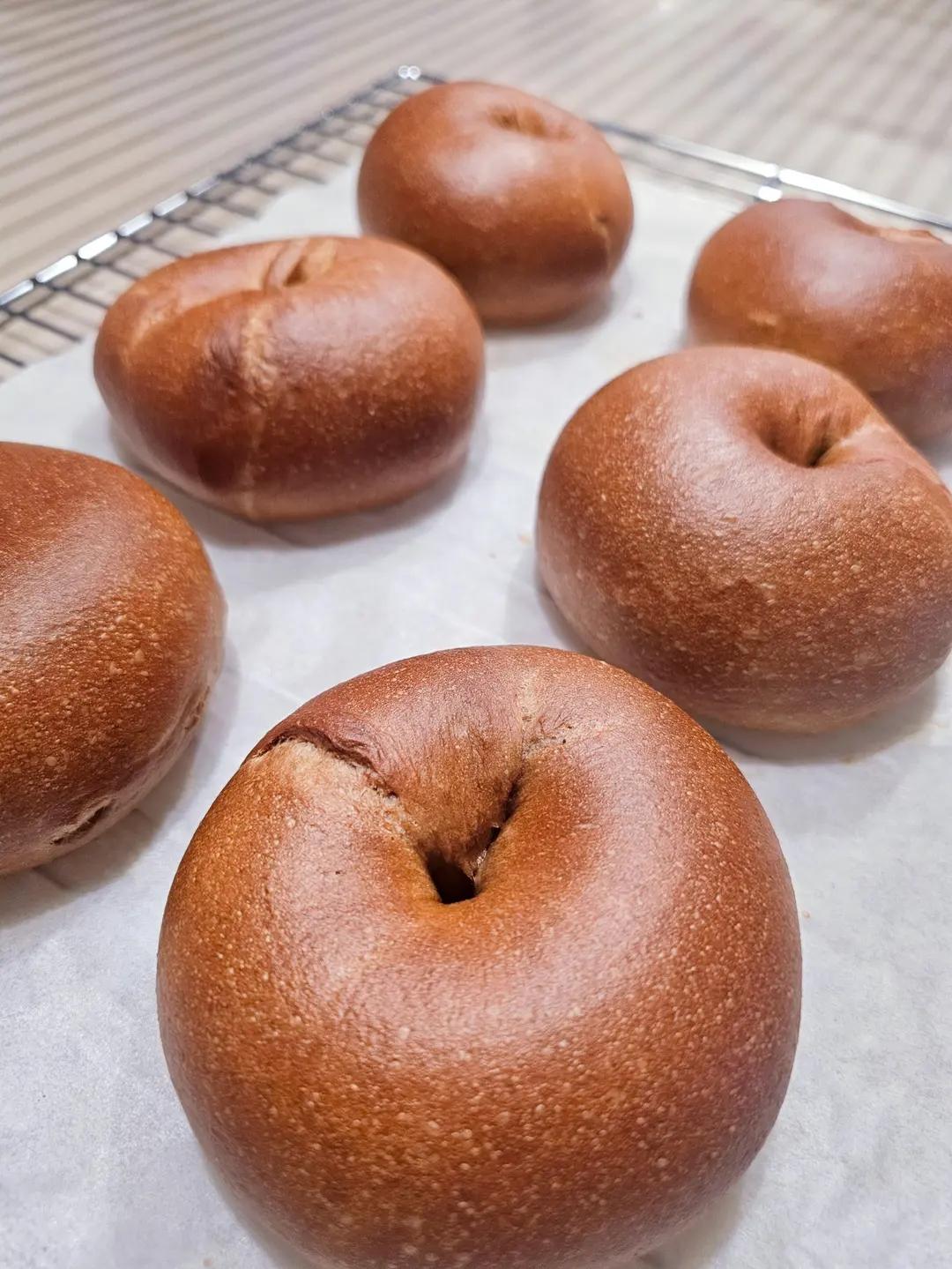 生椰拿铁乳酪贝果🥯浓郁咖啡🥥满口椰香
