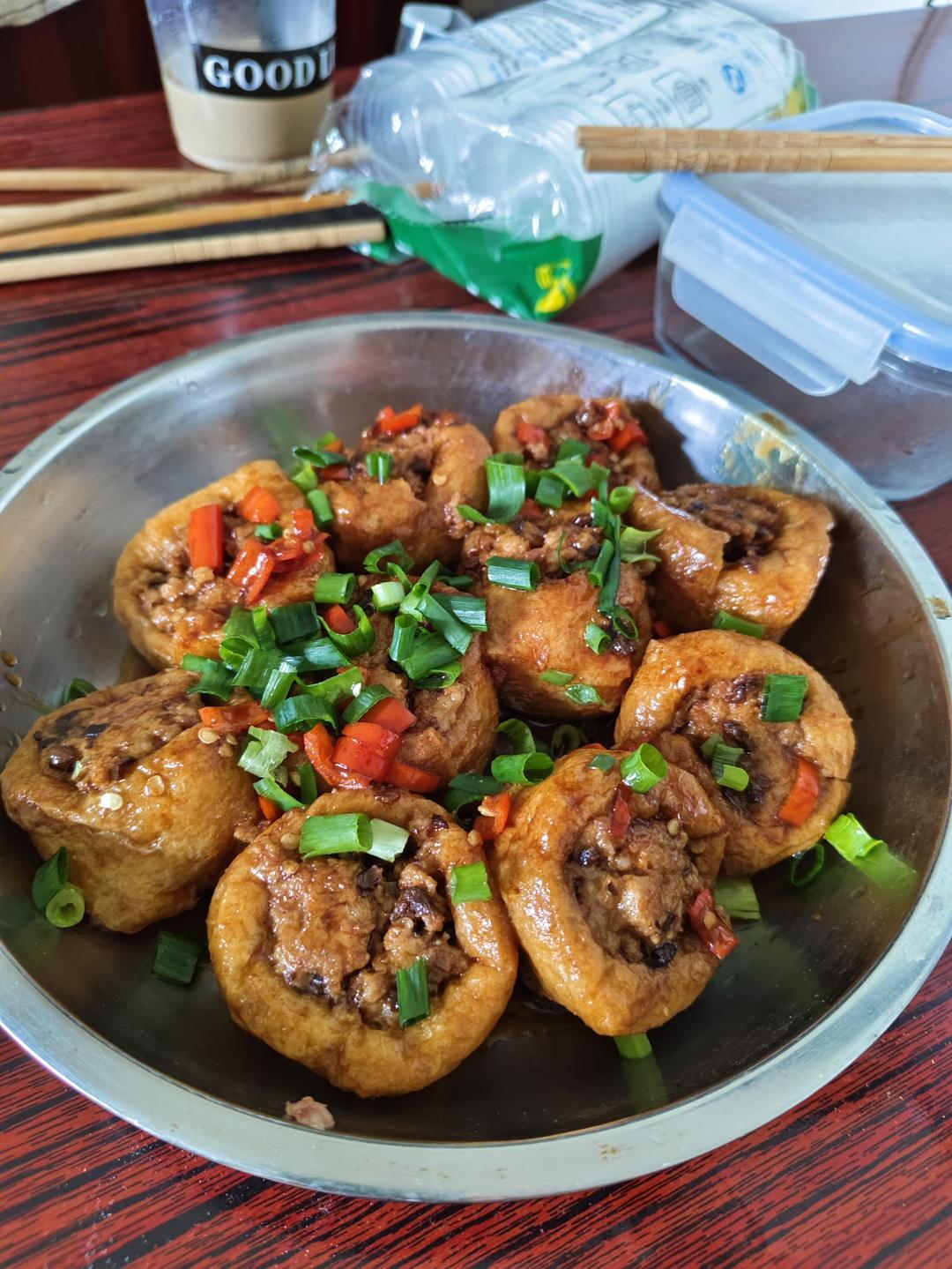 酿豆腐泡