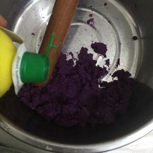 紫薯豆沙糕的做法 步骤3