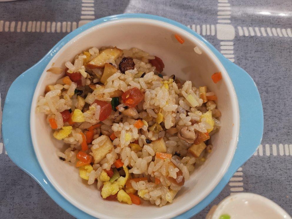 好吃到停不下来的酱油蛋炒饭