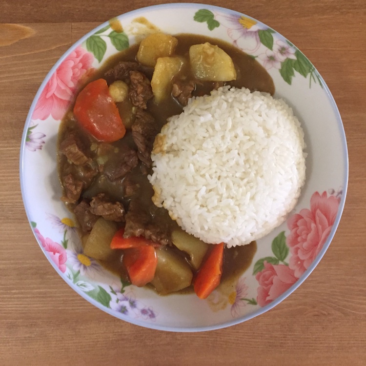 咖喱牛肉饭
