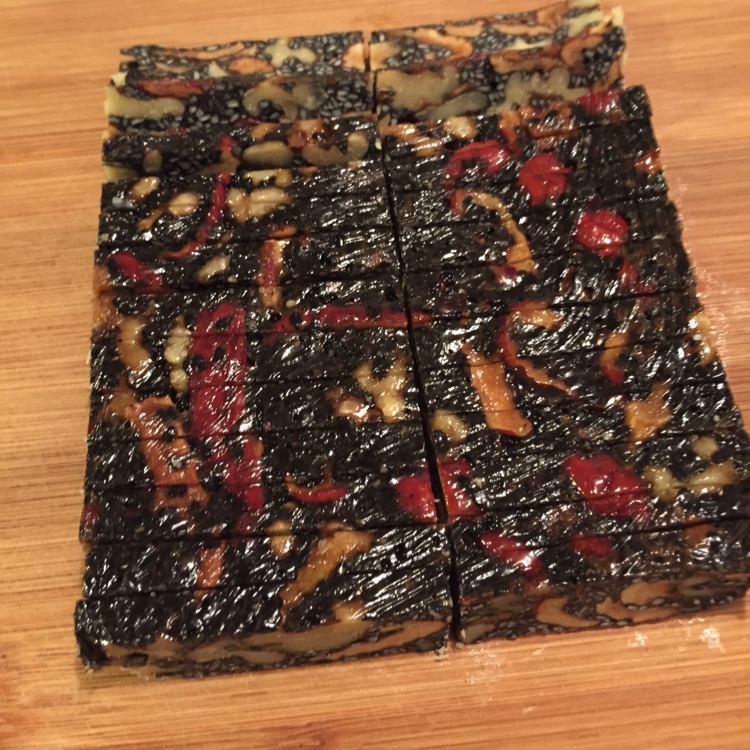 核桃桂圆芝麻红枣阿胶膏
