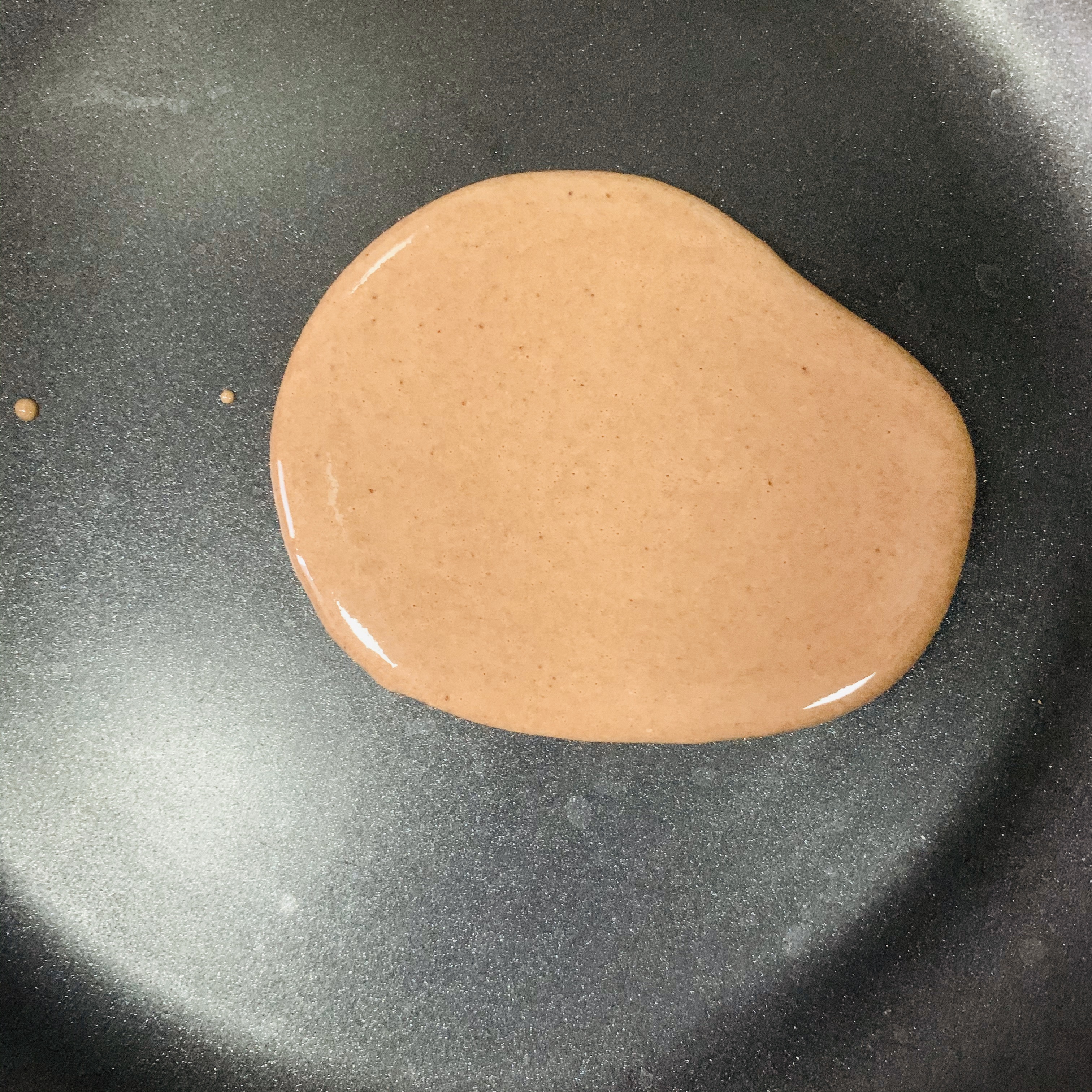 不用烤箱不用打发蛋白的网红爆浆巧克力可可脏脏抹布卷的做法 步骤7