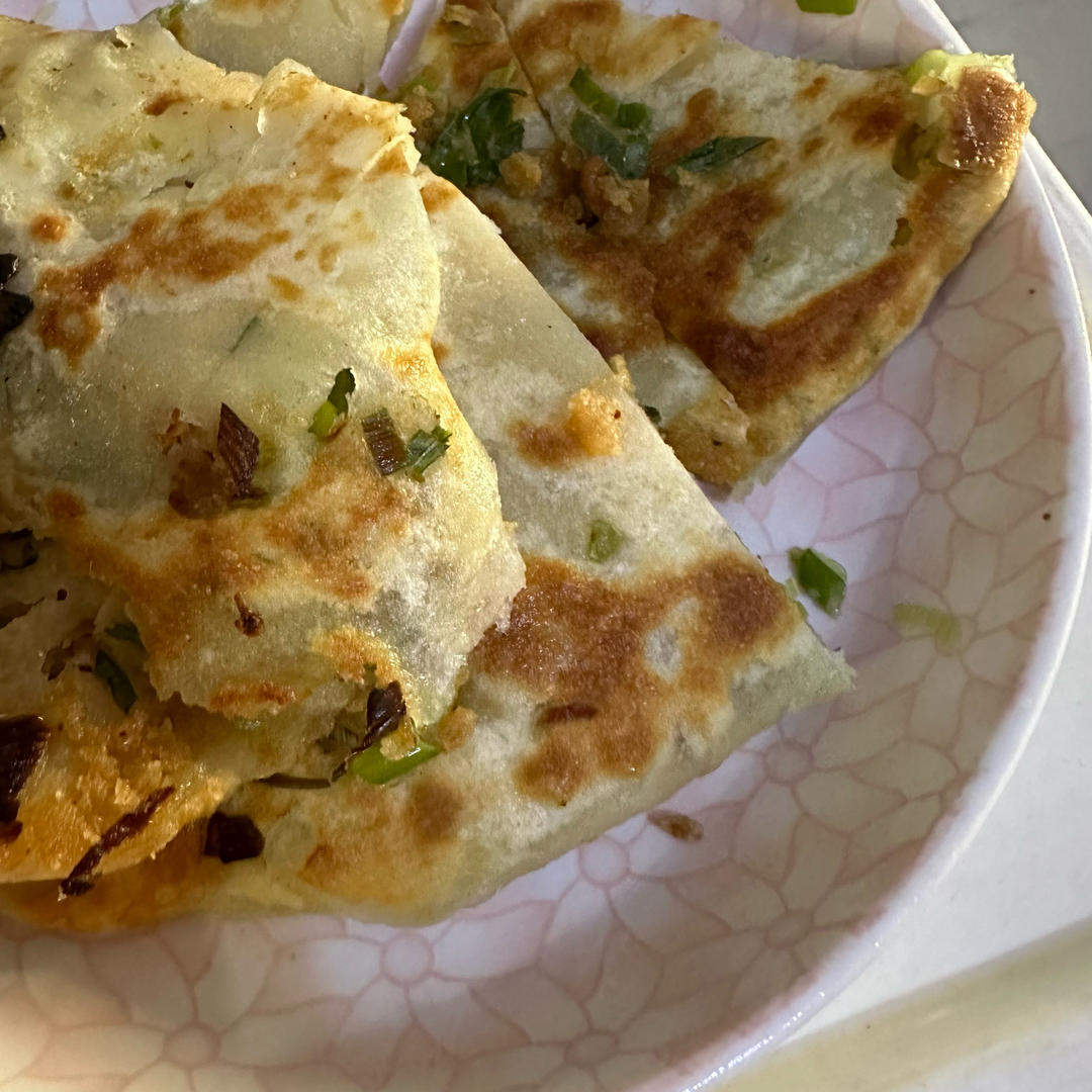油渣葱花饼（不发面，不醒面，简单烫面版）