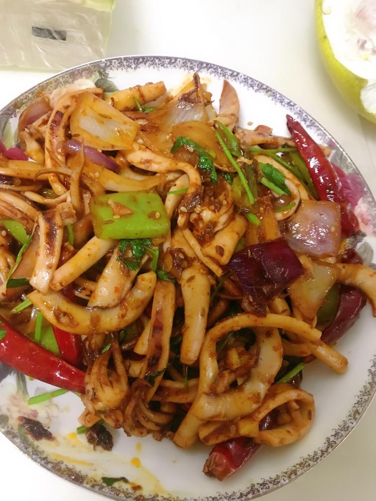 快手炒鱿鱼的做法