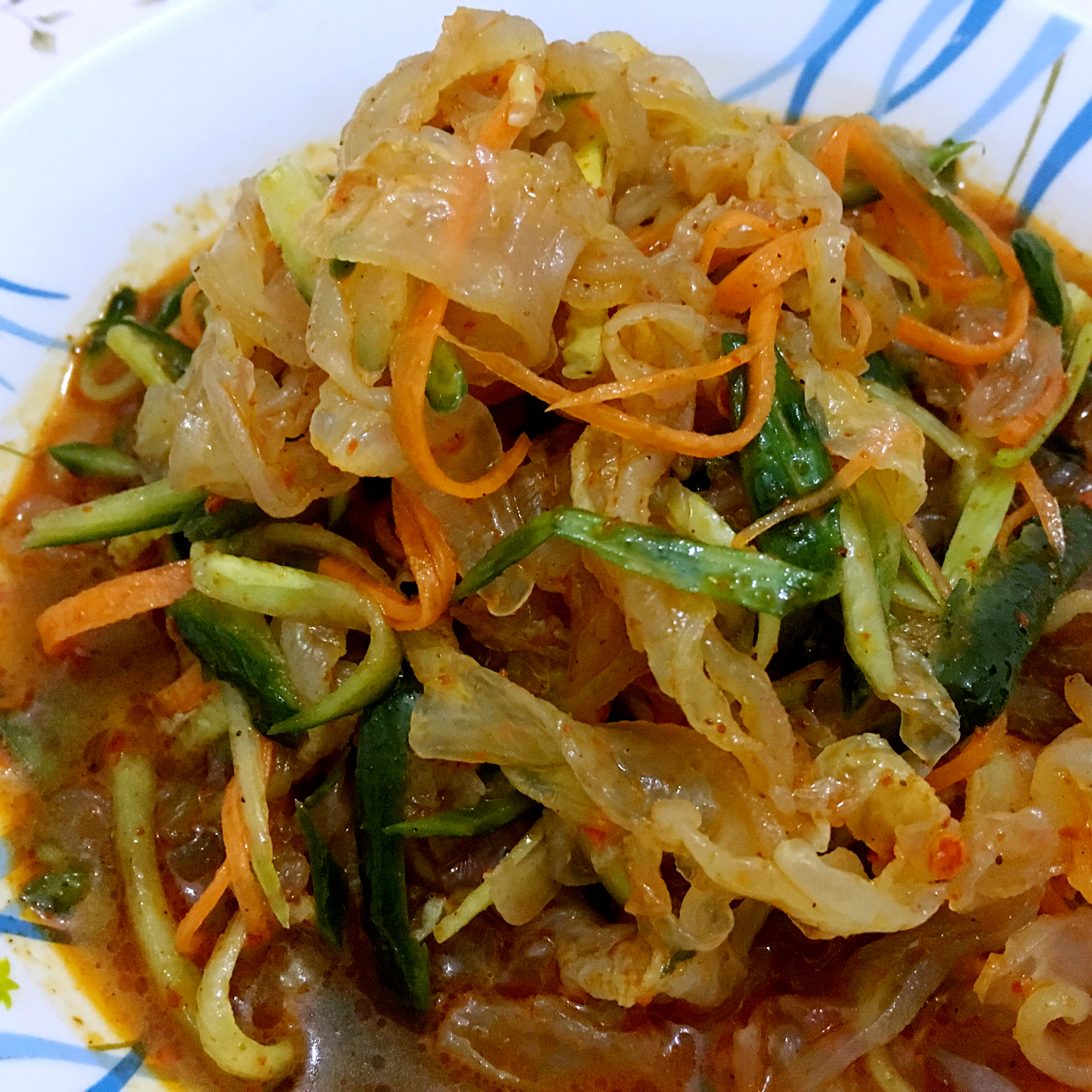 凉拌海蜇丝