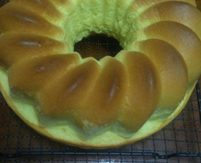 乐葵萨瓦林棉花蛋糕