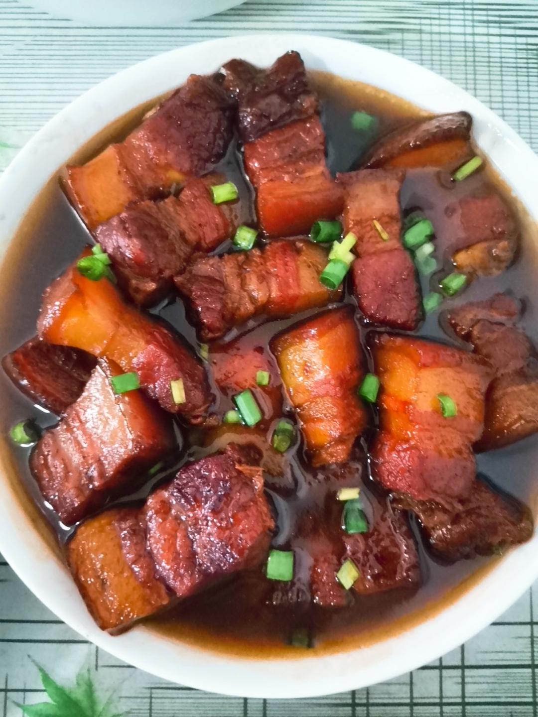 私房红烧肉 垂涎三尺软糯无比