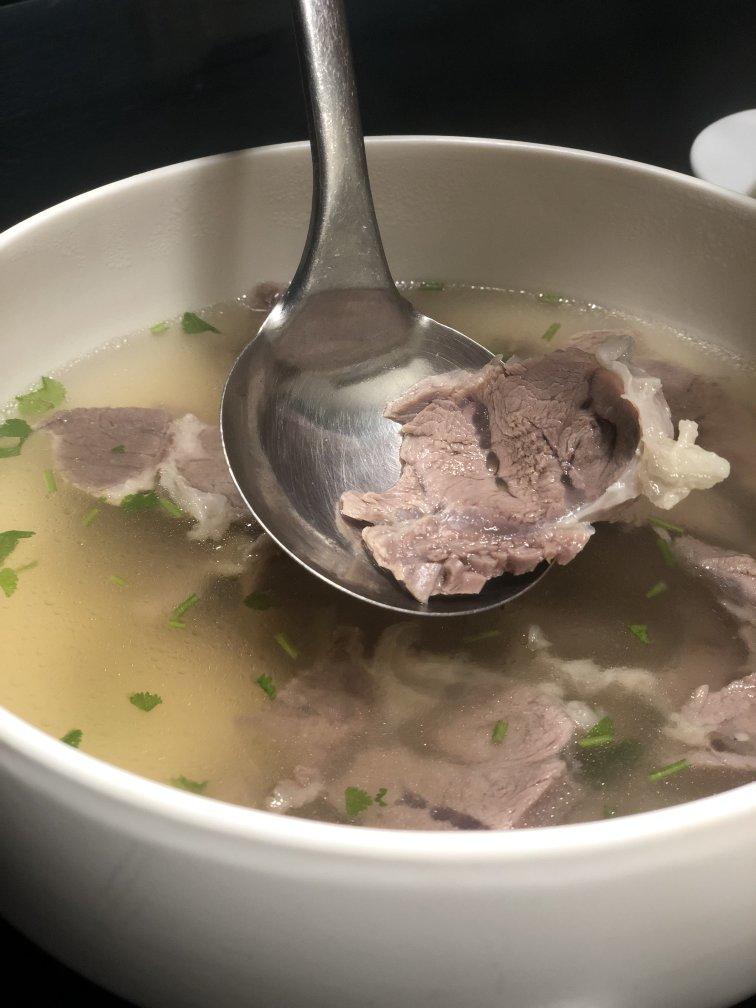 食神泉水牛肉