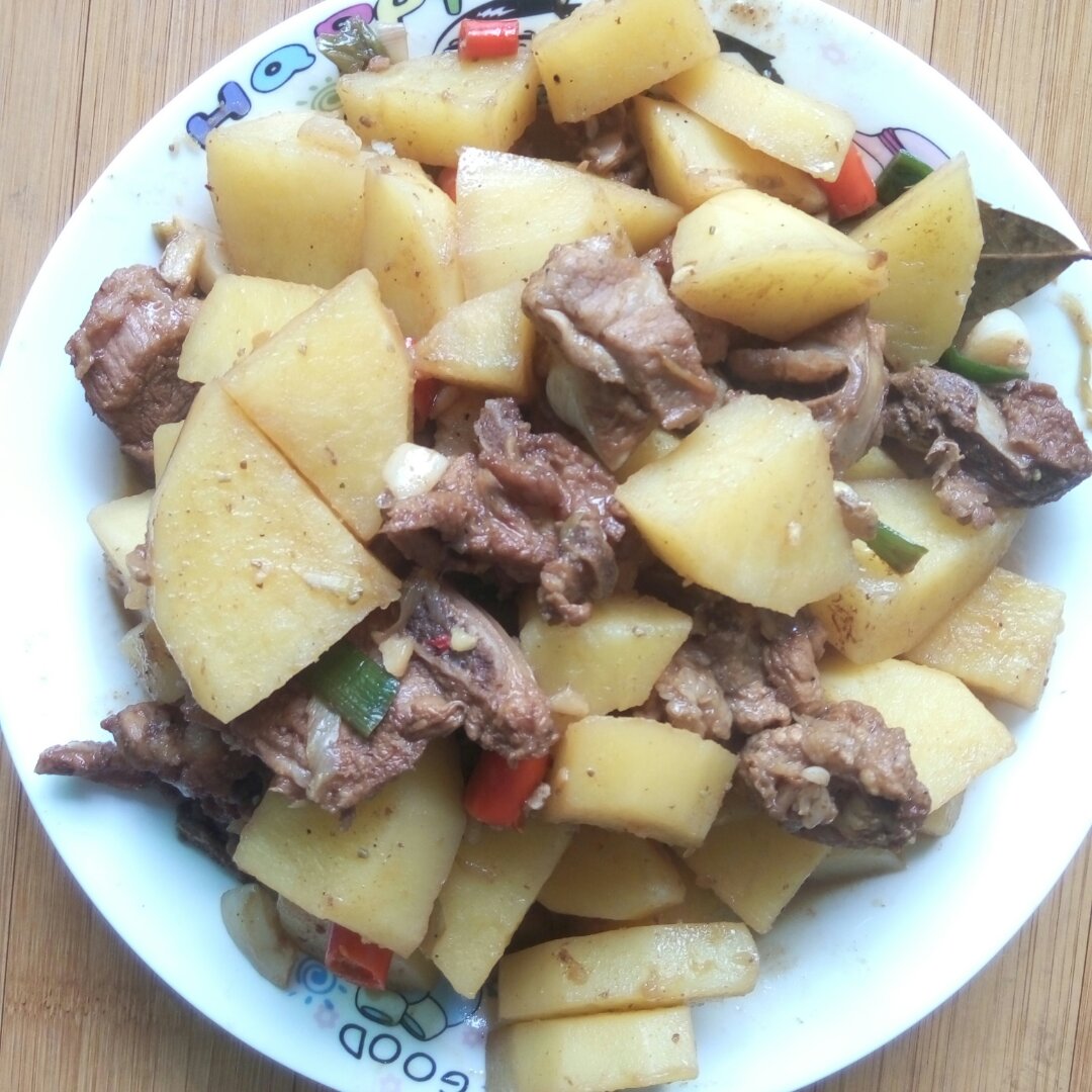 红烧排骨土豆