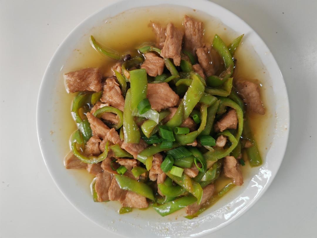 ‼️好吃到舔盘的青椒肉丝盖浇饭