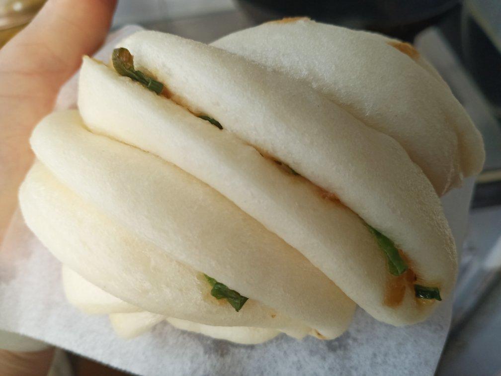 葱油花卷 Steamed Roll