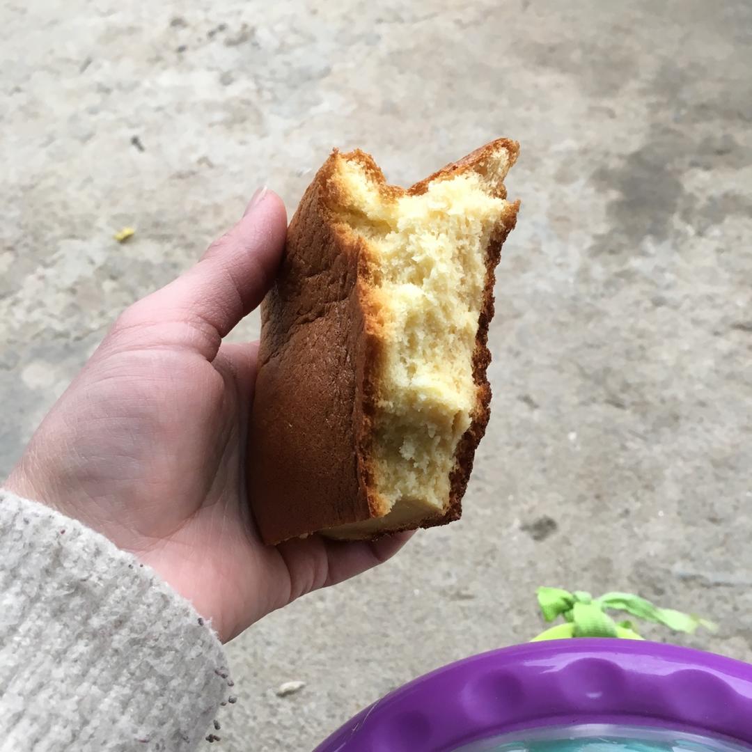 香喷喷的奶油蛋糕