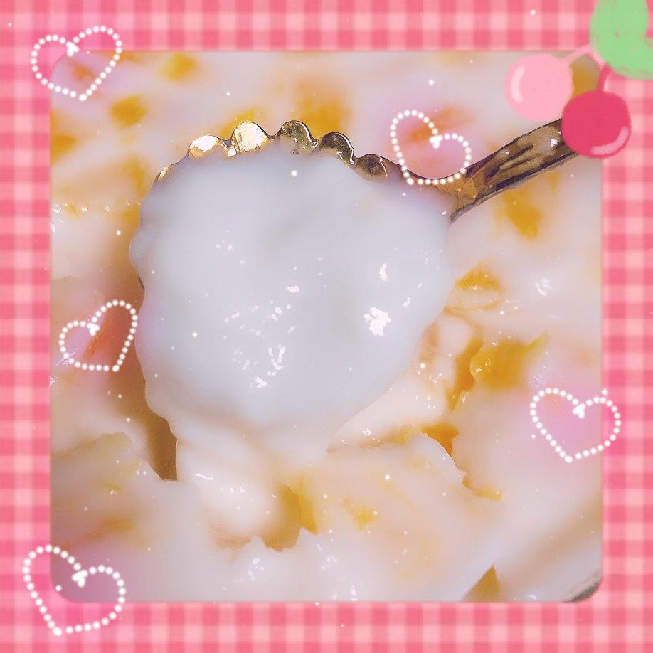 滑嫩嫩的椰奶芒果冻