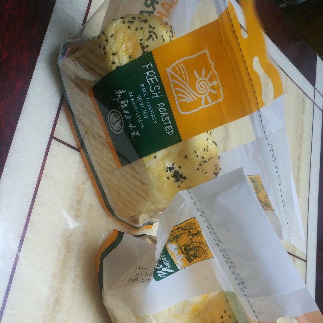 奶香纯粹的重料淡奶油吐司